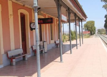 ADIF CIERRA LA VENTA DE BILLETES EN NUMEROSAS ESTACIONES DE LA RED