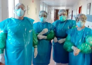 CGT Sanidad: “El Estado mantiene a sus ‘héroes de guerra’ en un frente incierto con bolsas de basura como escudos”