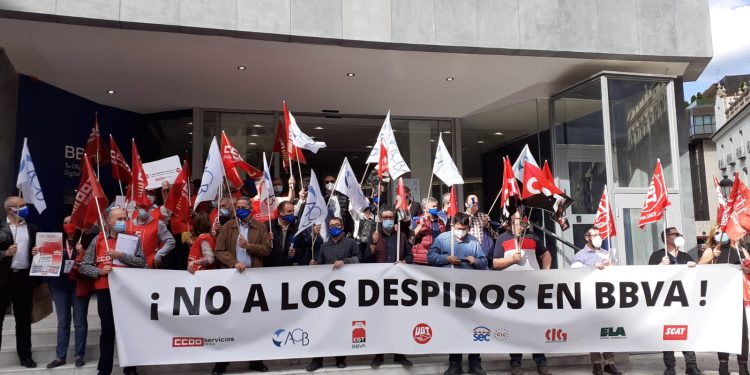 CGT BBVA CONVOCA A LA TOTALIDAD DE LA PLANTILLA A LA HUELGA EN TODO EL ESTADO EL 26 DE MAYO (DE 0 A 24 HORAS)