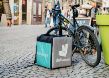CGT celebra que la justicia reconozca como falsos autónomos a los ‘riders’ de Deliveroo