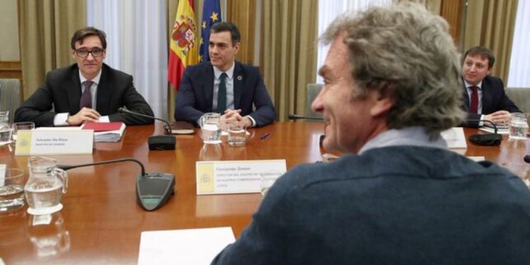 La organización anarcosindicalista asegura que en momentos críticos, las consecuencias de la situación no pueden recaer sobre las personas que peor lo están pasando o lo van a pasar.