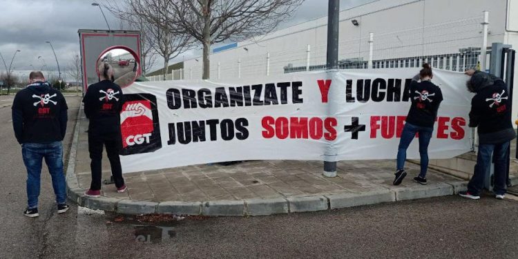 CGT sigue sumando en Decathlon CAR Getafe